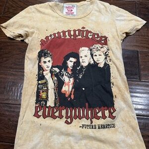 Future Heretics Vampires Everywhere Tee - Cream with‎ Red and Black Print